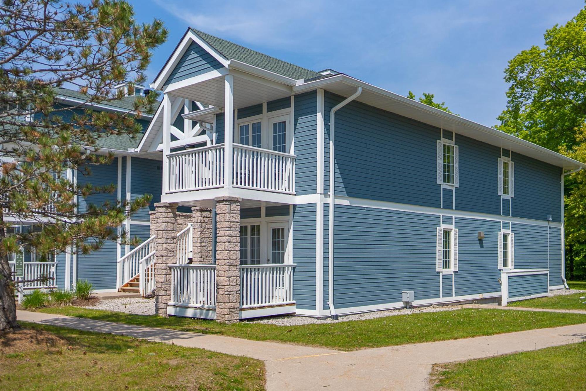 Horseshoe Valley Suites - The Aurora Shanty Bay Ngoại thất bức ảnh